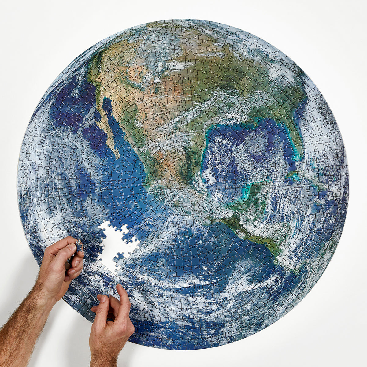 Earth Round Puzzle by Four Point Puzzles